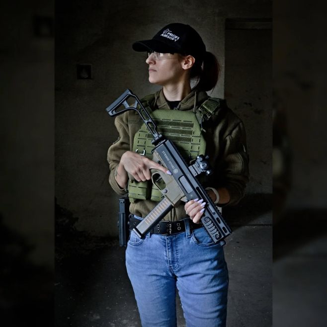 Představujeme novinku od @deltaarmory 🔥 STRIBOG SP10A3 🔫 📷@blondenikita_ctical 📍@airsoft_park_grygov #PROFIAIRSOFT...