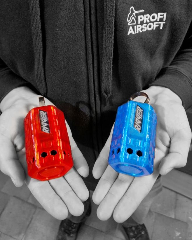 Red or blue? Nové barvy kapslových granátů RIPPER 🥵 #PROFIAIRSOFT #granade #granat #kapslovy #akusticky #ripper...